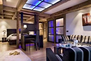 Les - Maison Bouvier 5*